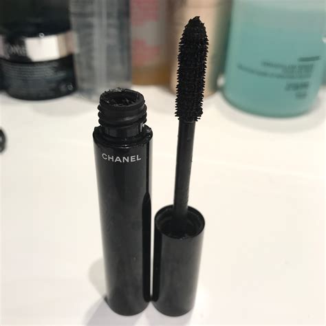 chanel mascara reviews.